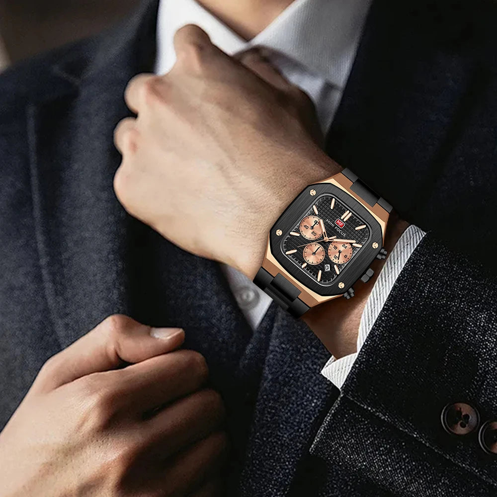 The Square Commander - Luminous Business Chronograph