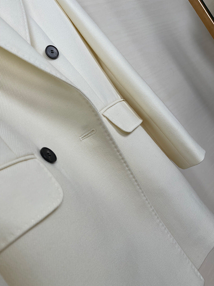High-end Suit Jacket Women Autumn 100% Wool Horn Buckle White Small Suit 2024 Winter Black Double-Breasted Slim Commuter Classic