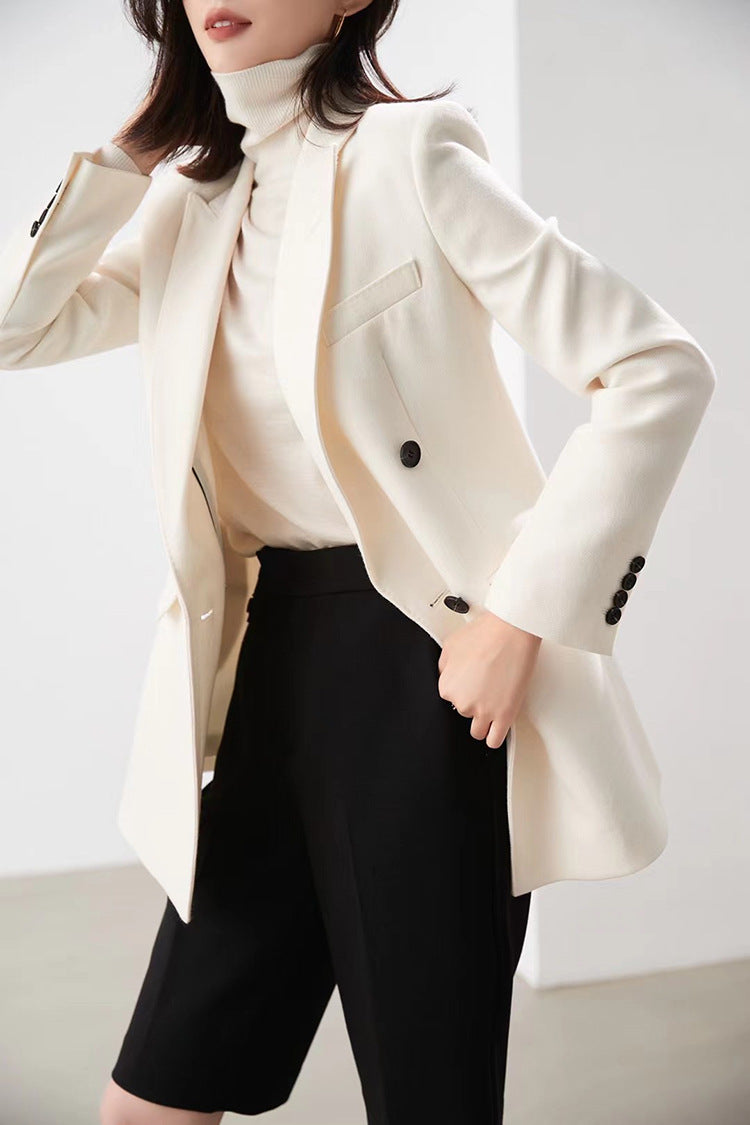High-end Suit Jacket Women Autumn 100% Wool Horn Buckle White Small Suit 2024 Winter Black Double-Breasted Slim Commuter Classic
