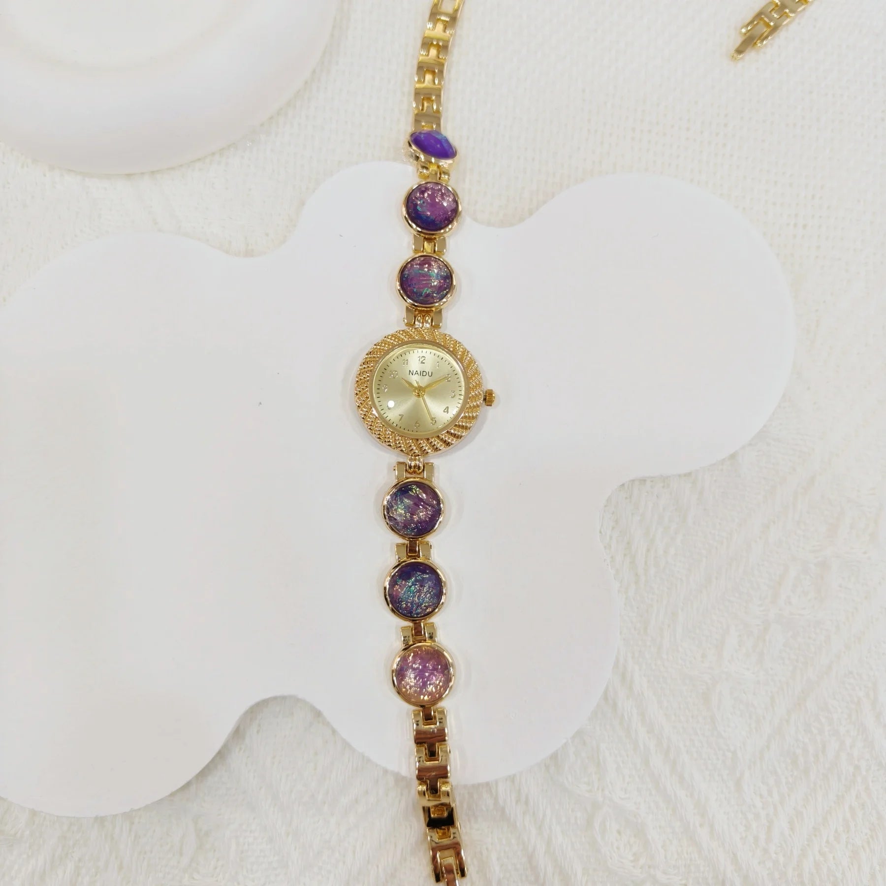 Simple, Versatile, Casual and Fashionable Women's Quartz Watch, Light Luxury and Casual