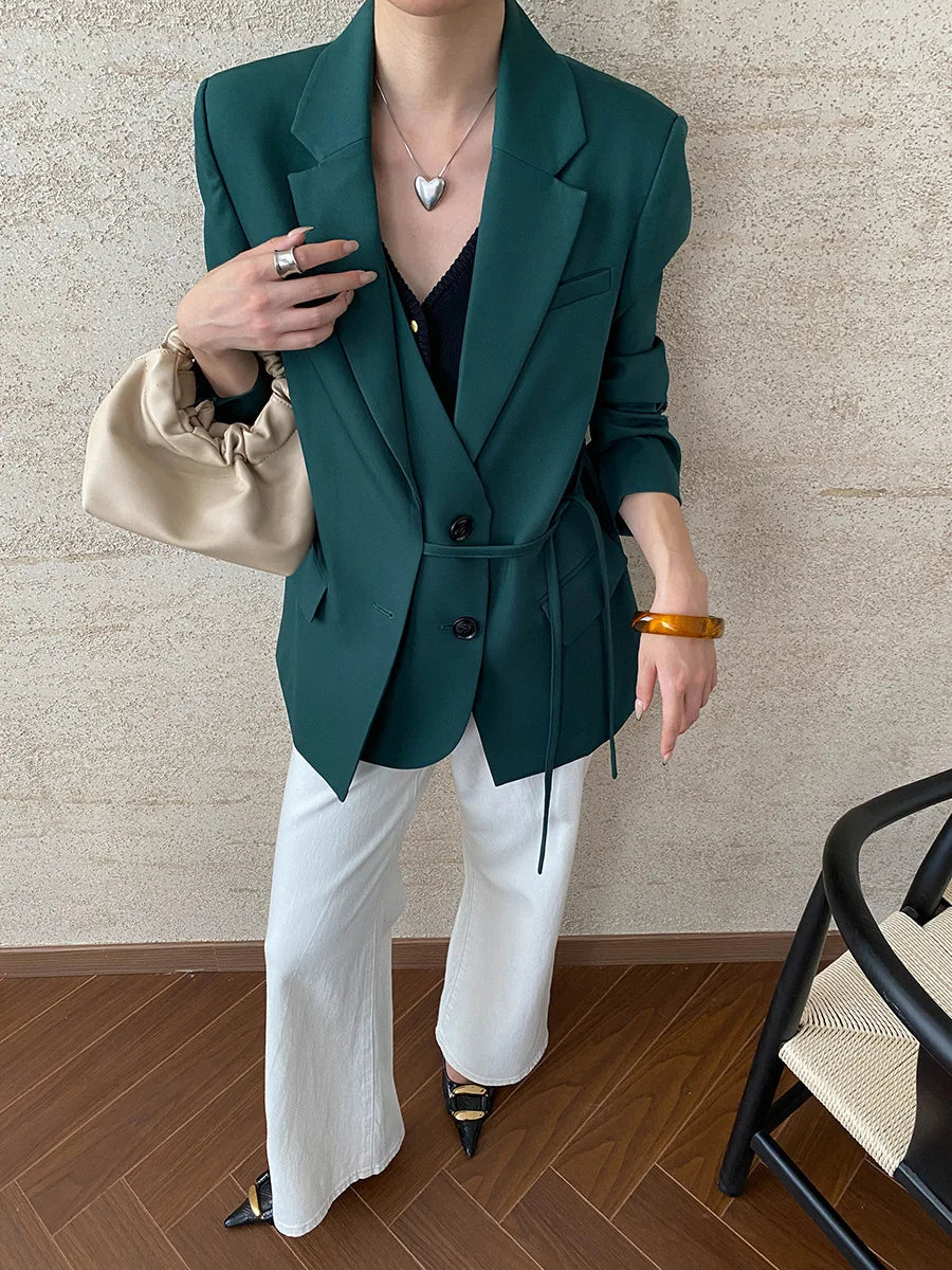 [LANMREM] Designer Asymmetric Spliced Design Lace-up Gathered Waist Blazers For Women Notched Fit Jackets 2025 Winter New 26C565