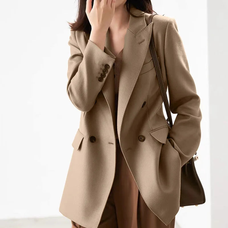 High-end Suit Jacket Women Autumn 100% Wool Horn Buckle White Small Suit 2024 Winter Black Double-Breasted Slim Commuter Classic