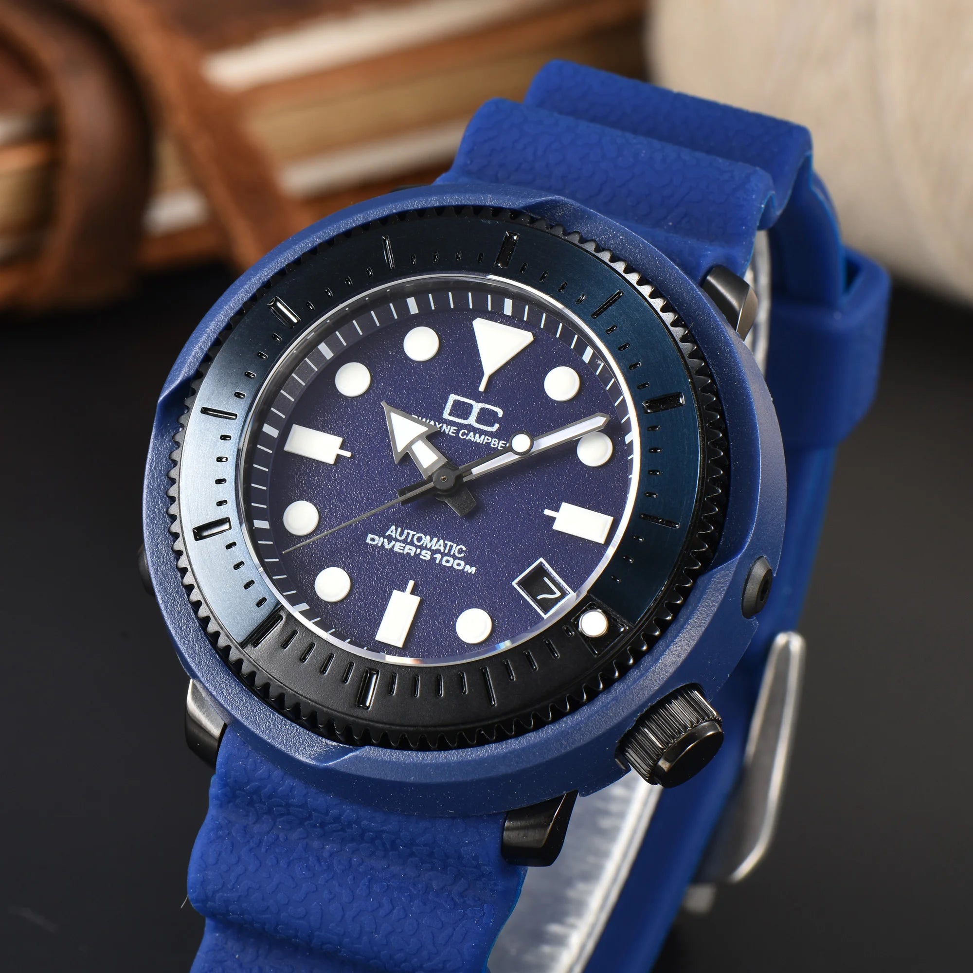 Automatic mechanical watch NH35 with waterproof sapphire glass and rubber strap - trendy, individual and fashionable wristwatch