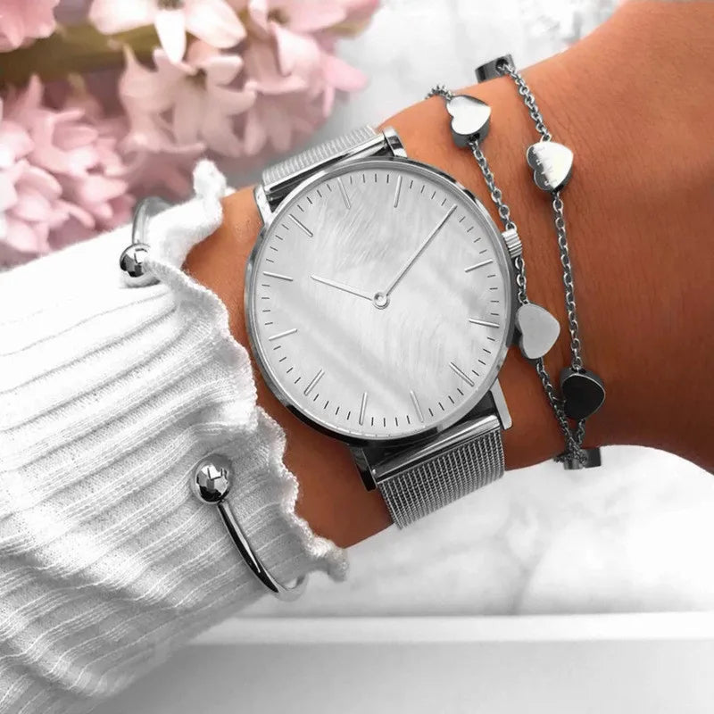 Luxury Brand Watches For Women Fashion Alloy Analog Ladies Quartz Wrist Watches Simple Elegant Women Watch Gifts Montre Femme