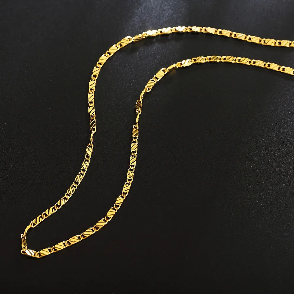 18K Gold Sideways Chain Necklace