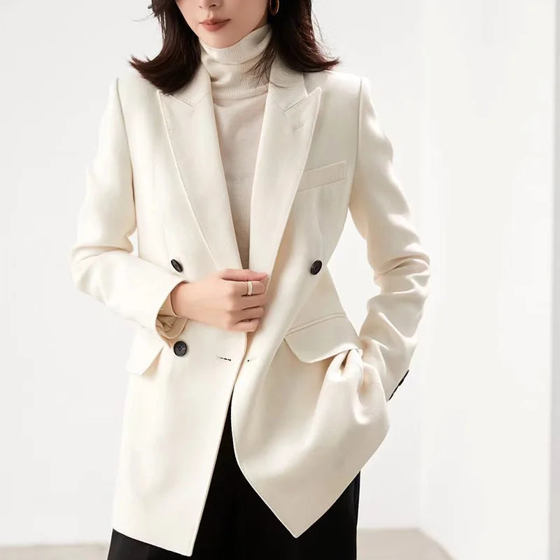 High-end Suit Jacket Women Autumn 100% Wool Horn Buckle White Small Suit 2024 Winter Black Double-Breasted Slim Commuter Classic